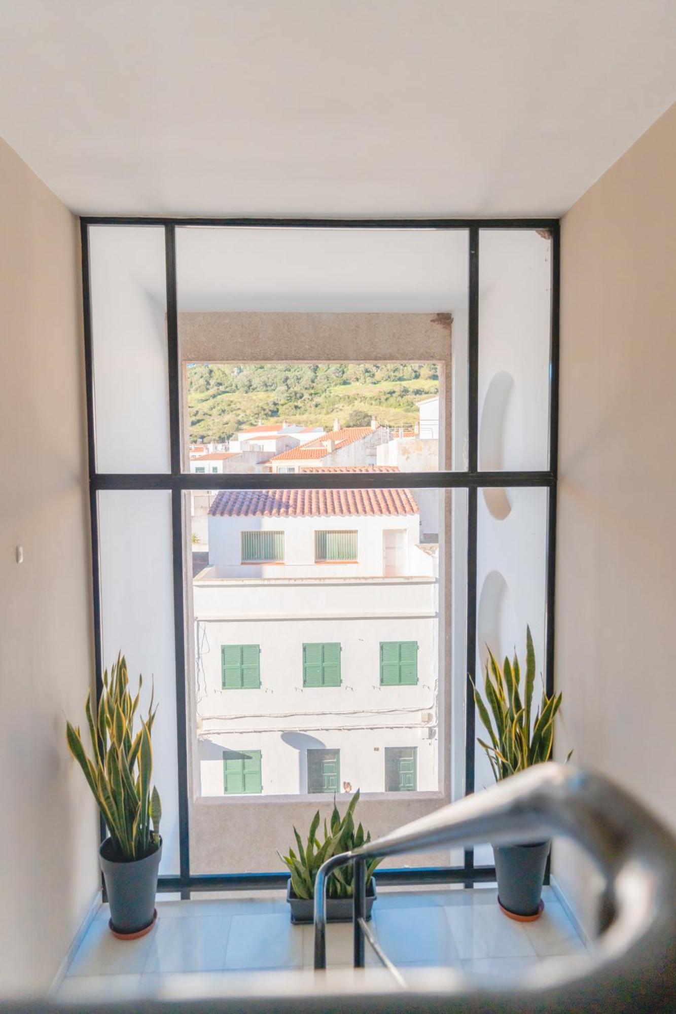 Apartamentos Loar Ferreries  Exterior foto